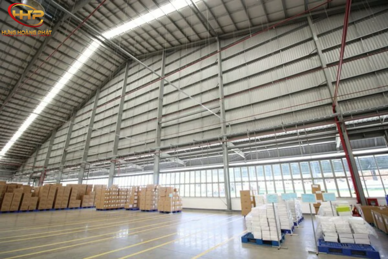 Nhà Thép Tiền Chế Cho Kho Chứa Hàng
