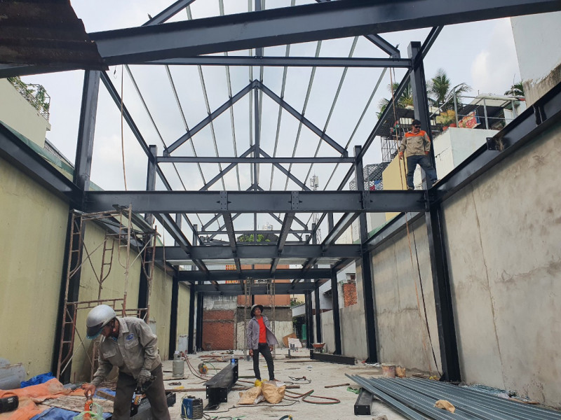 thi công lắp dựng kết cấu thép tại Bình Dương