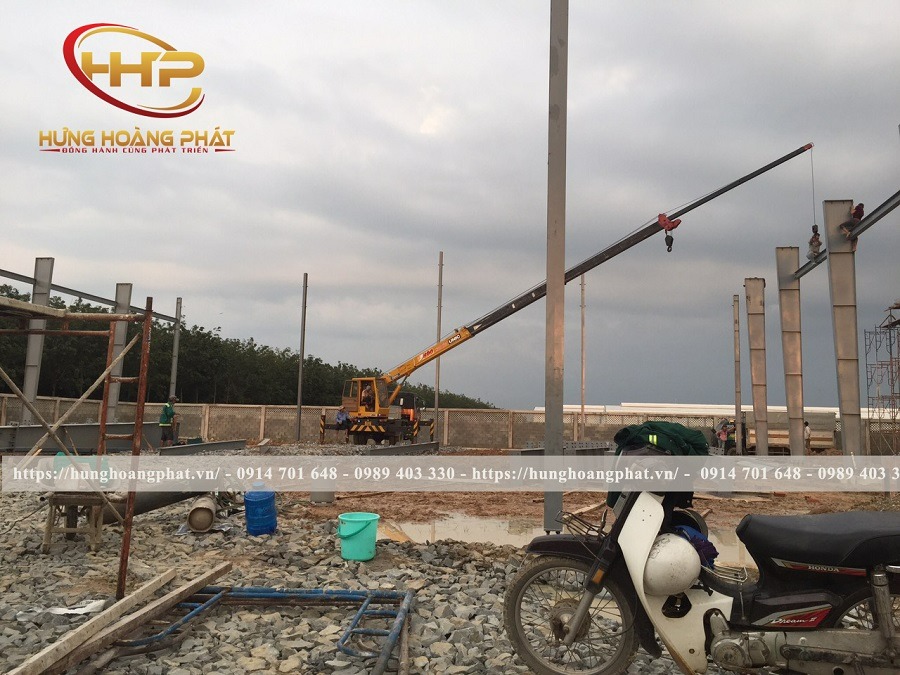 nhà xưởng 2000m2