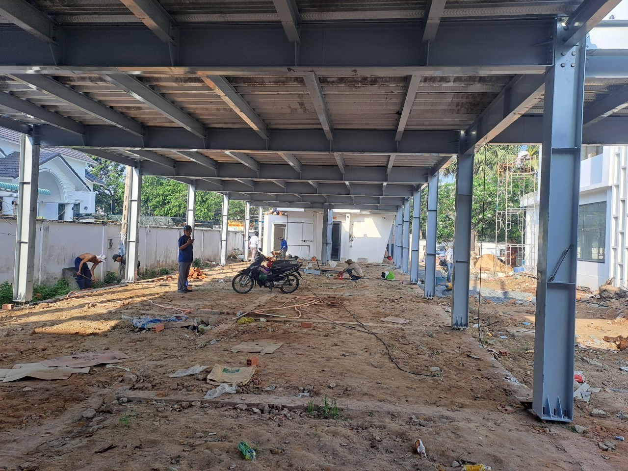 Xây nhà thép tiền chế giá rẻ